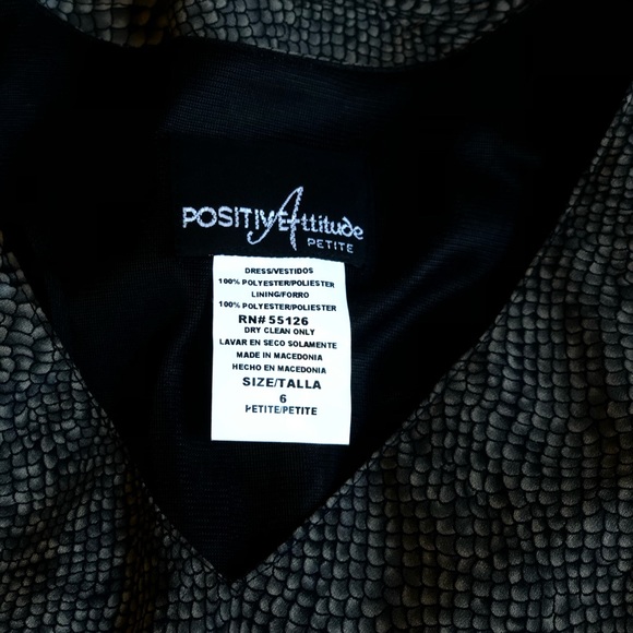 Snakeskin Print Maxi Dress. Size 6 Petite - Picture 3 of 8